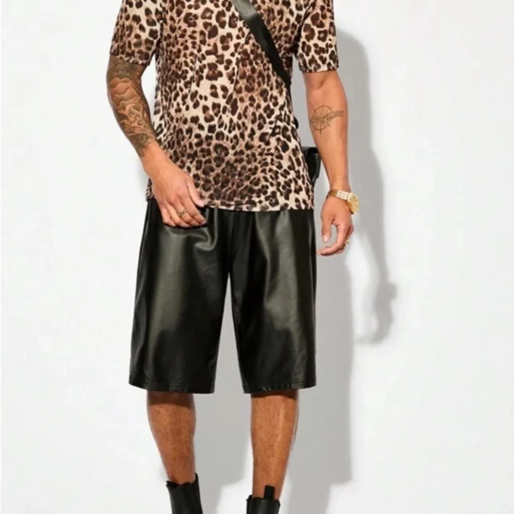 SHEIN Leopard Print Men's Shirt - Brown and Black - Picture 5 of 5